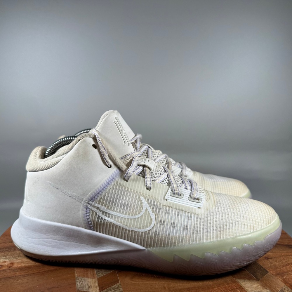 Nike Kyrie Flytrap 5 Mens US 8 White Light Violet Basketball Shoes CT1973-101